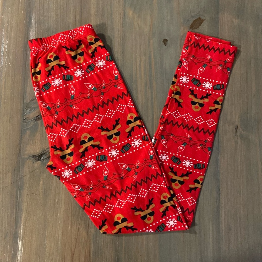 Sunglass Reindeer Leggings